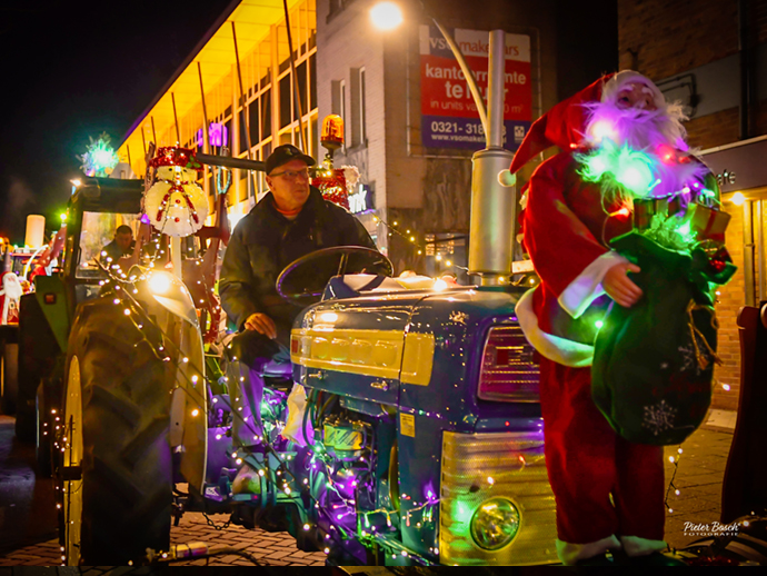 Lichtjetour Dronterland was een stralende happening in alle dorpen